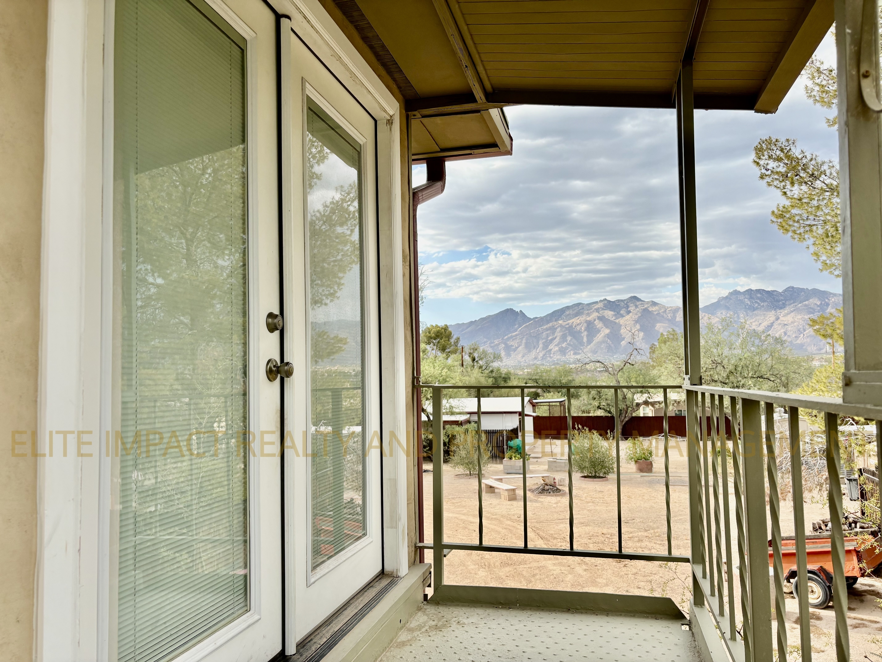2819 North Woodland Avenue - 2